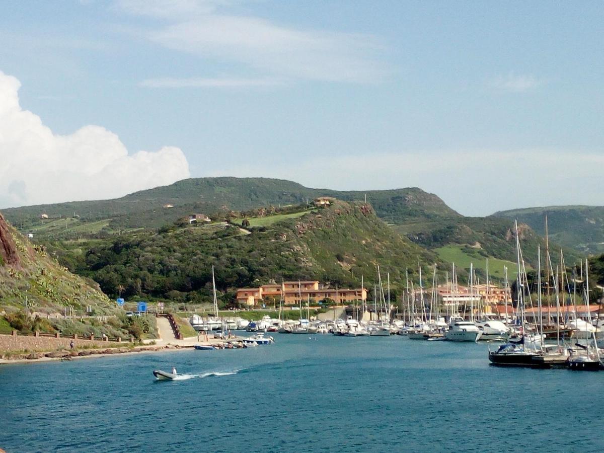 Grazioso Attico Vicino Alla Spiaggia E Al Centro Castelsardo Zewnętrze zdjęcie